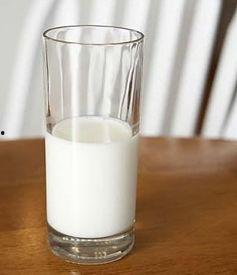 牛奶不能喝最新爆料,最新爆料揭示不能喝真相  第1张