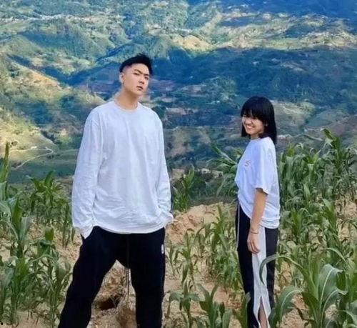 崔晋爆料孩子视频,揭秘亲子互动背后的温馨瞬间  第1张